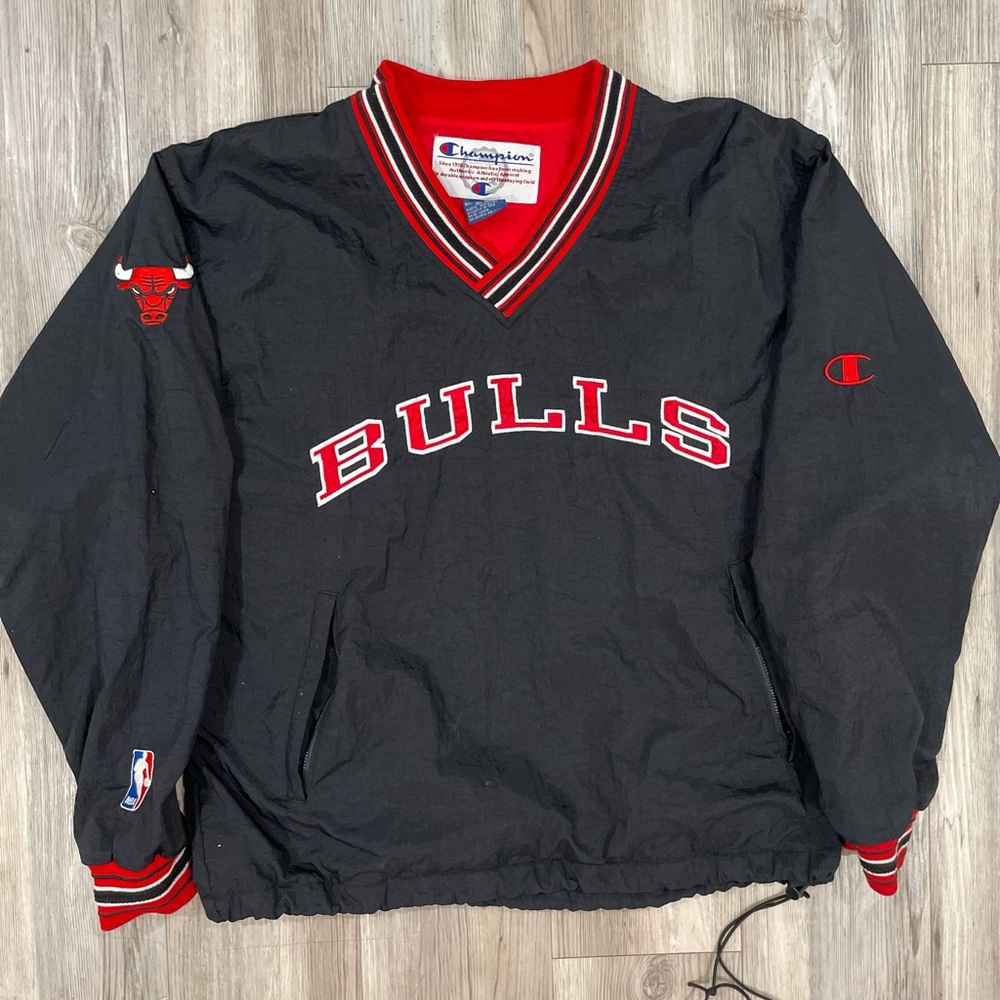 Champion Red and Black Chicago Bulls pullover